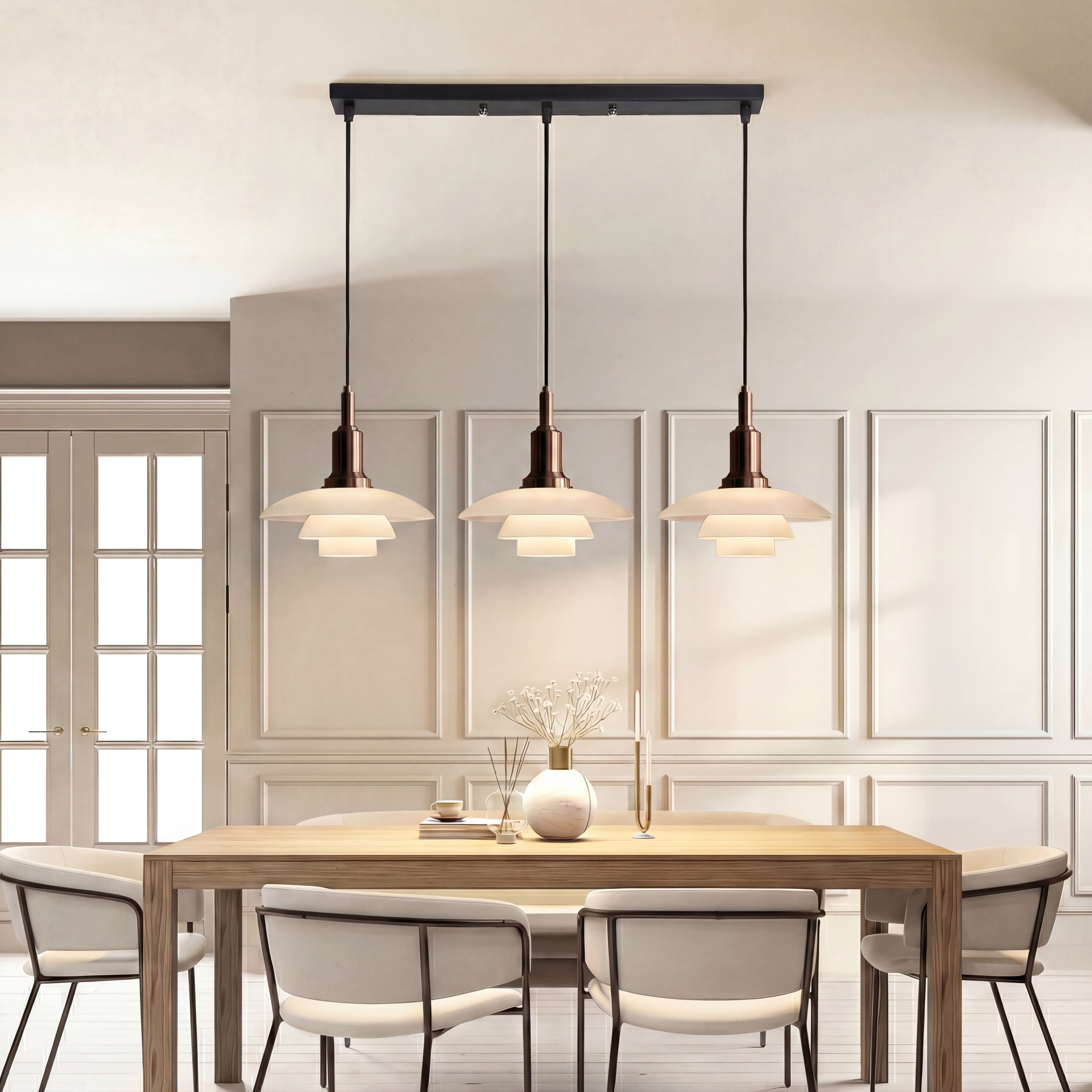 2/3-armet pendel fra en dansk designer