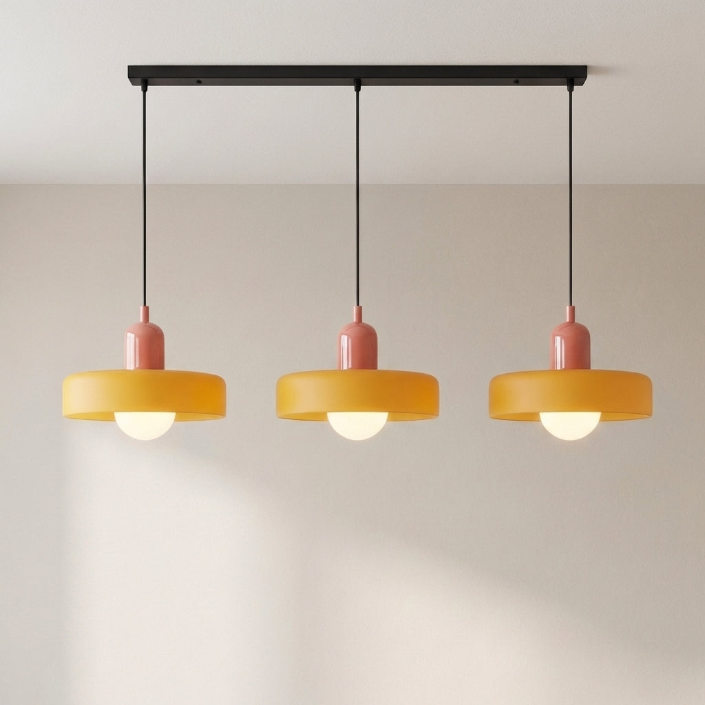 Suspension Bauhaus à trois têtes en verre coloré