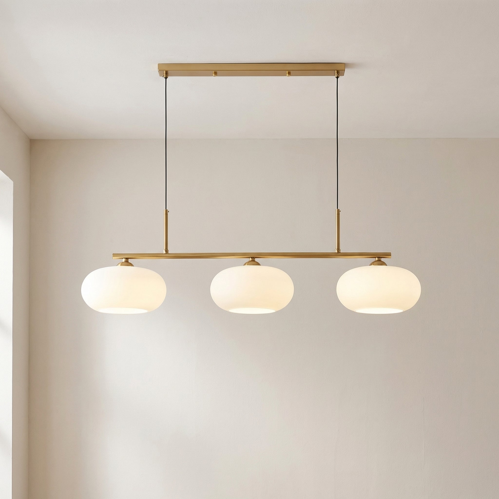 Suspension Bauhaus à trois têtes