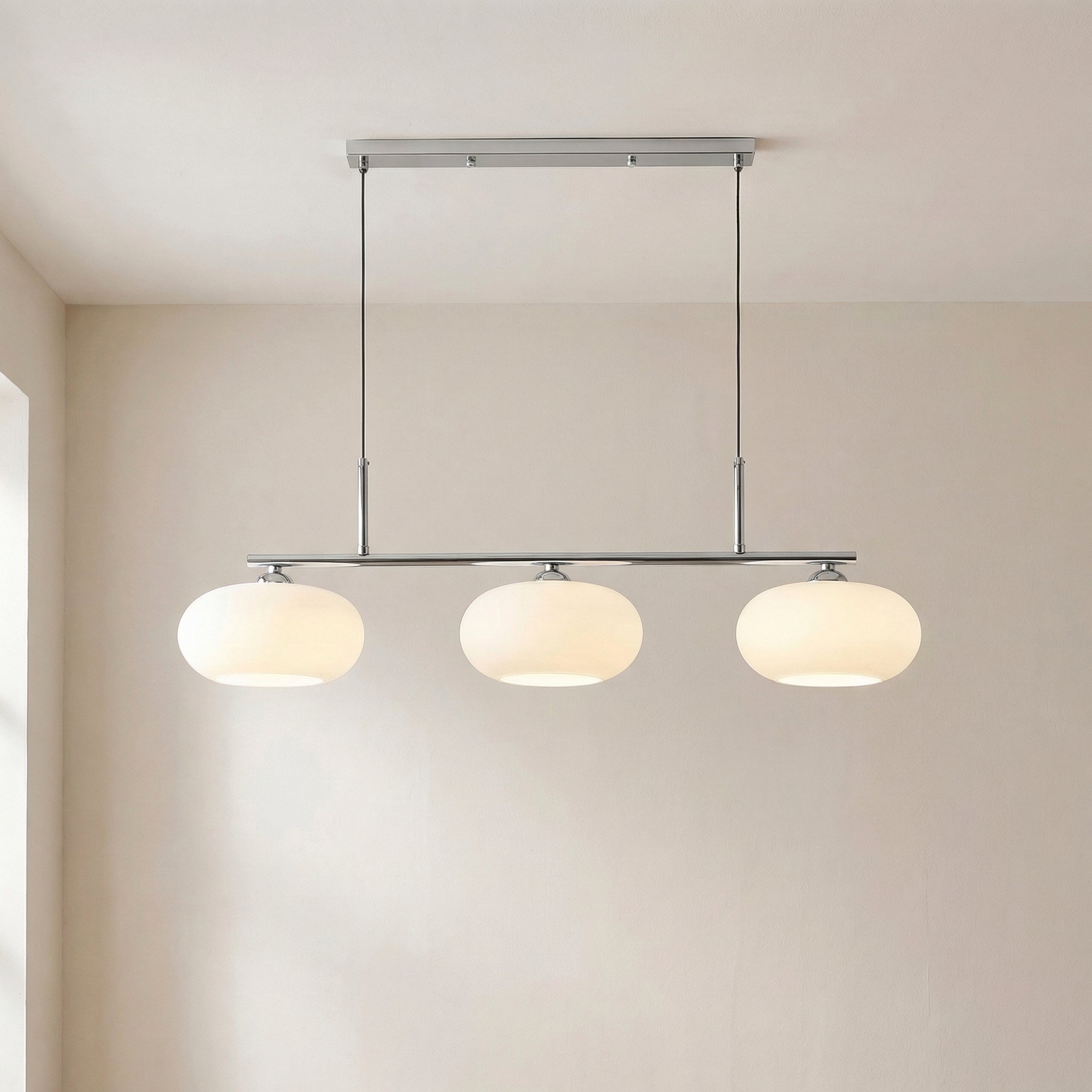 Suspension Bauhaus à trois têtes