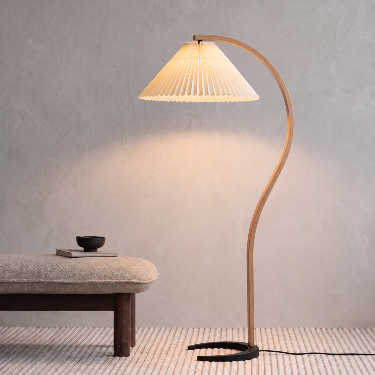Lampa podłogowa Caprani