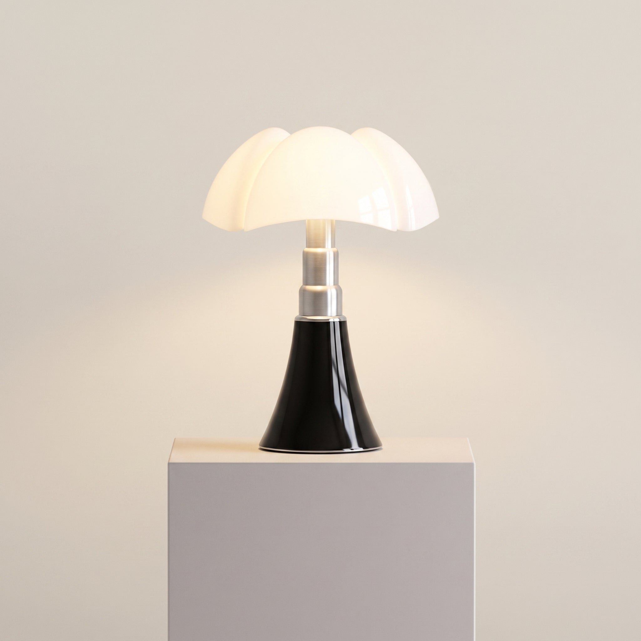 Flowerleaf Table Lamp