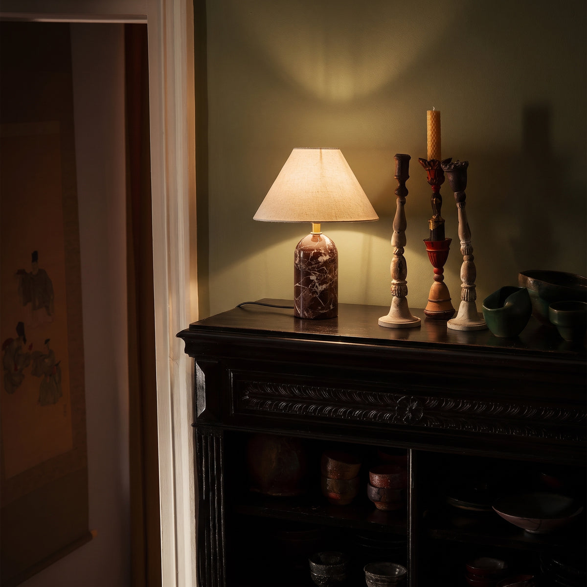 Lampe à poser Isa en marbre et soie