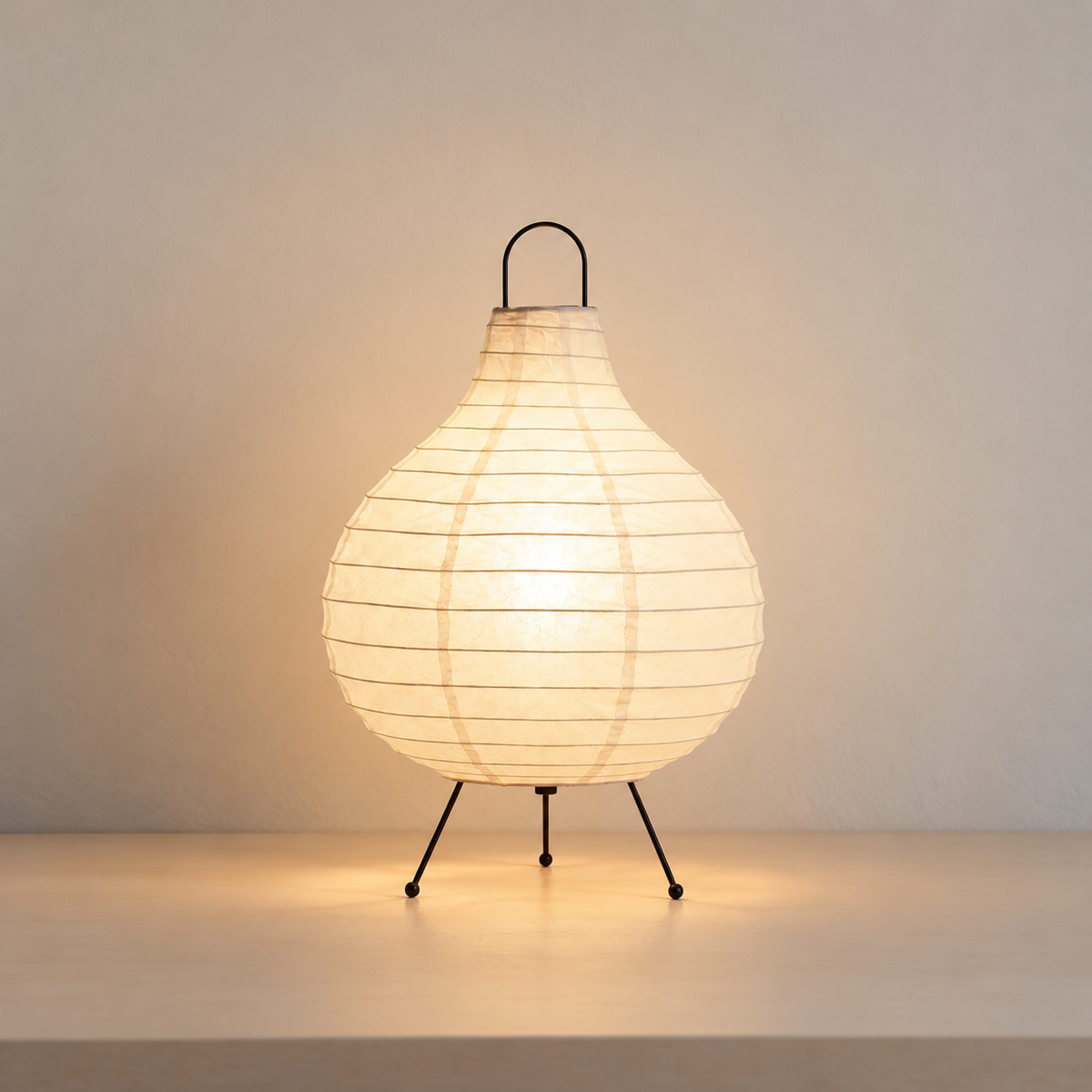 Bordlampe i rispapir