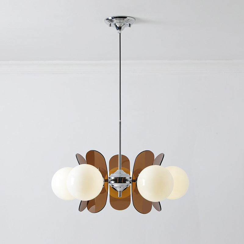 Żyrandol w stylu Bauhaus