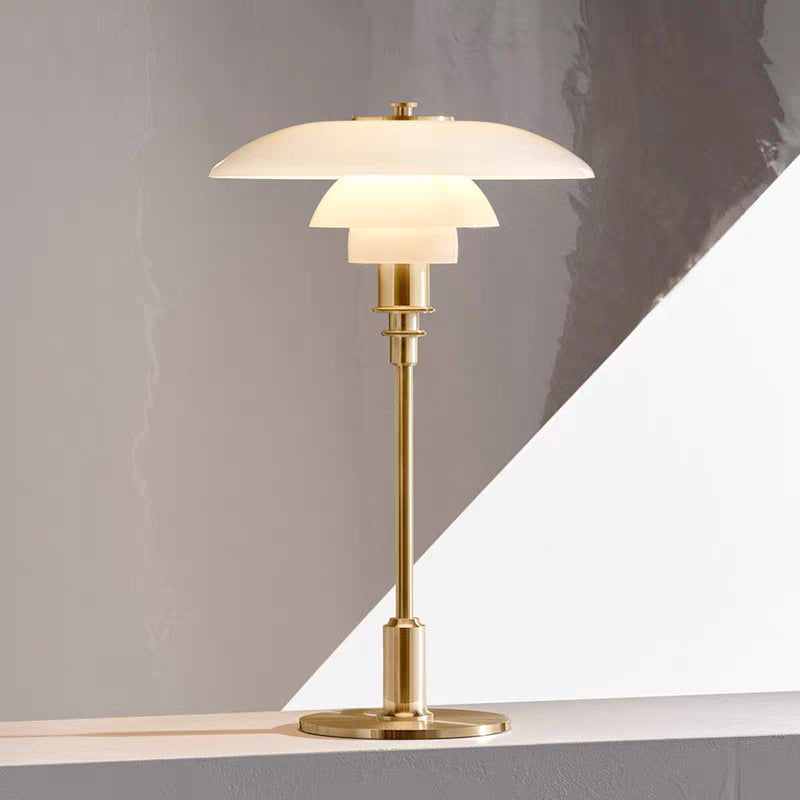 Lampe de table de créateur danois