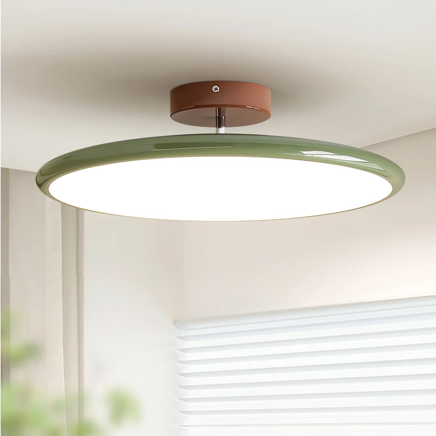 Drift – justerbar loftslampe