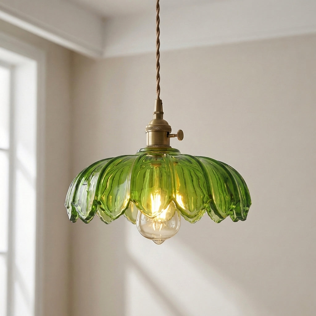 Pendellampe med glasblomst