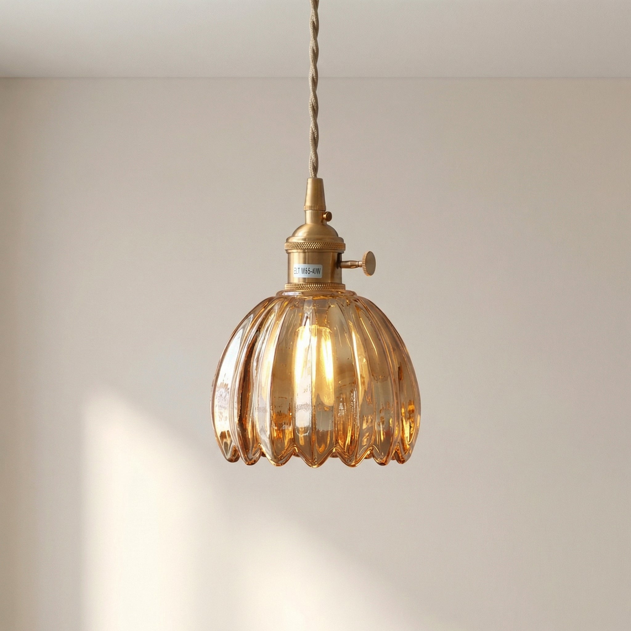 Suspension en verre japonaise