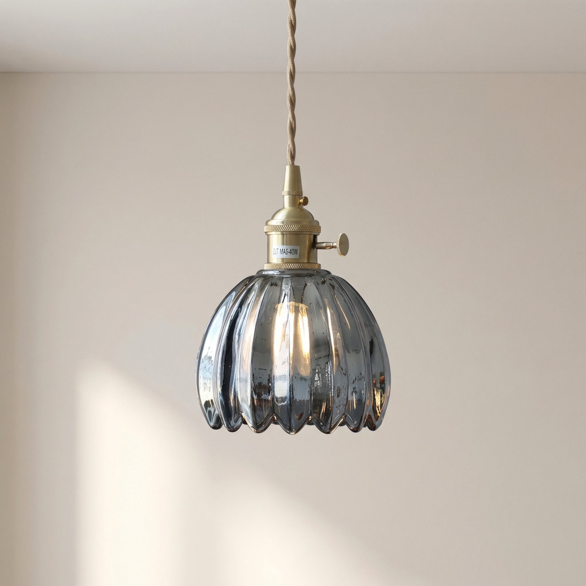Suspension en verre japonaise