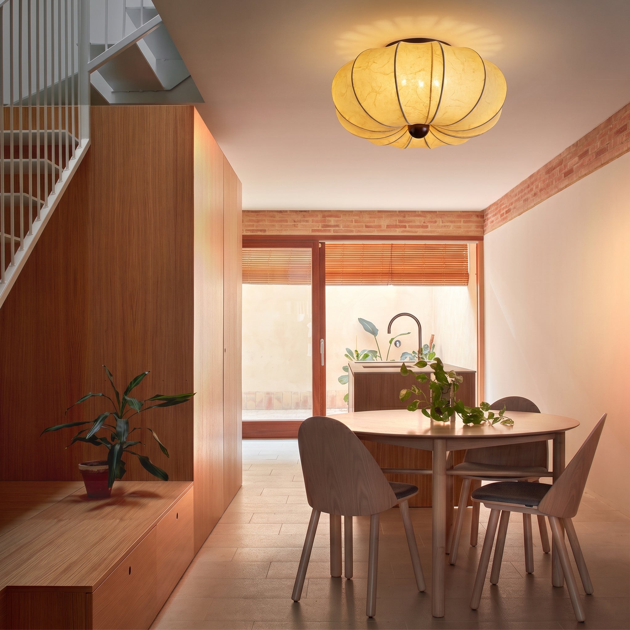 Middelalderlig loftslampe i silke