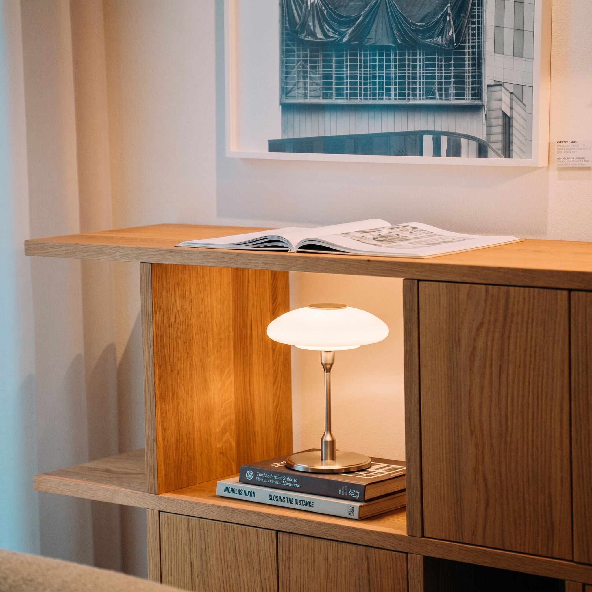 Lampada da tavolo di design svedese