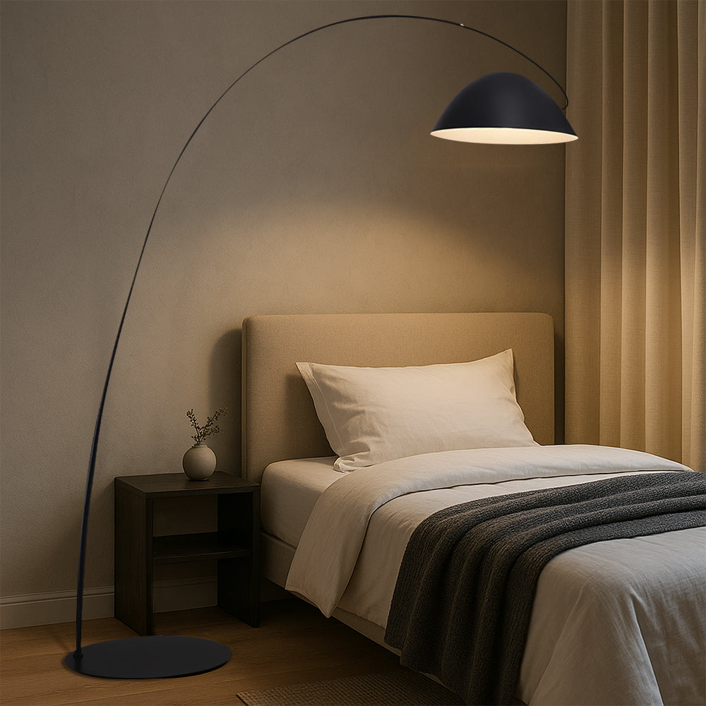 Nordisk gulvlampe