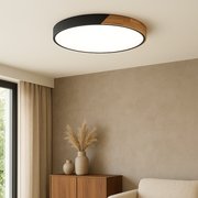 Nordisk loftslampe i træ