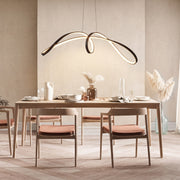 Suspension en spirale pour table de cuisine