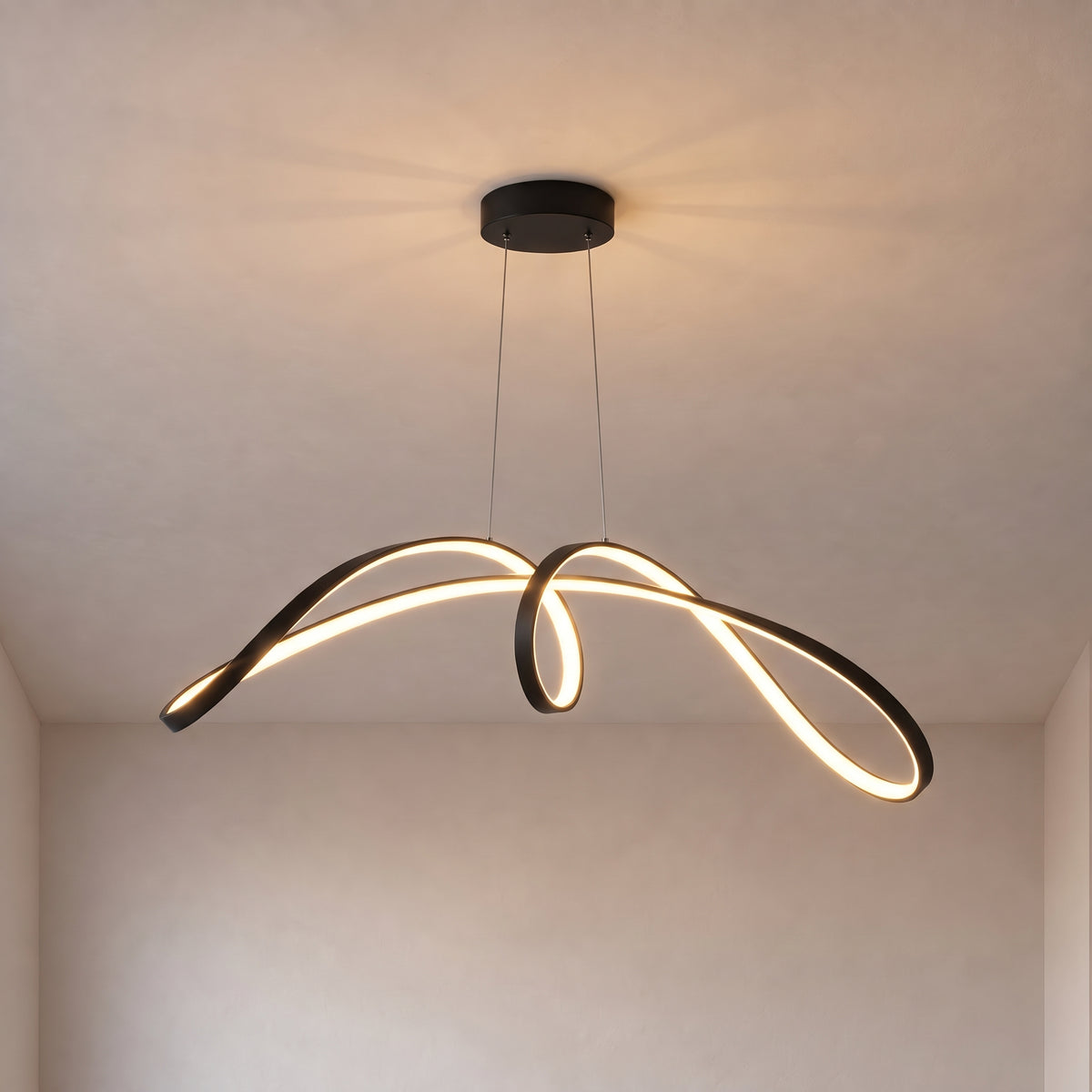 Suspension en spirale pour table de cuisine