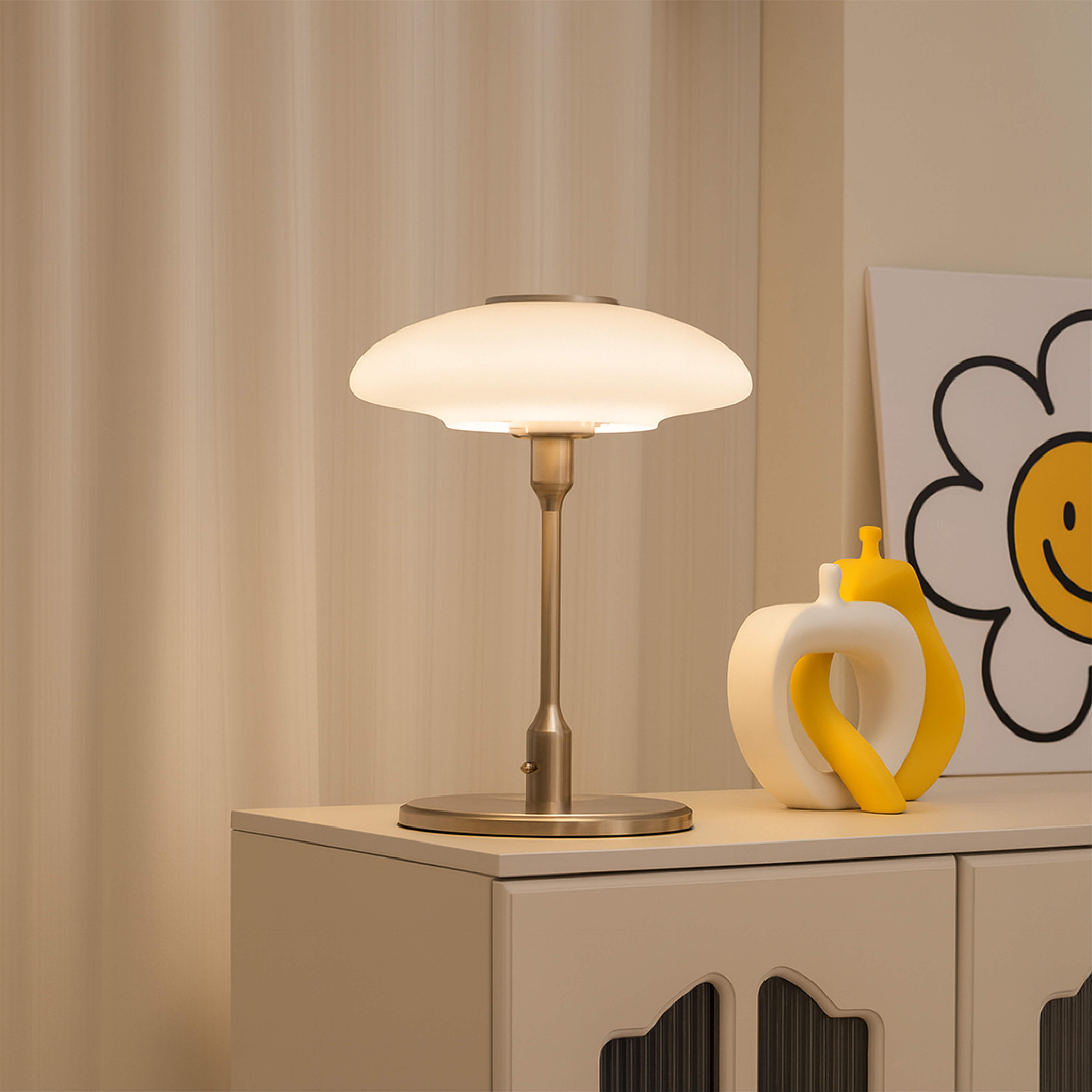 Svensk designbordslampa