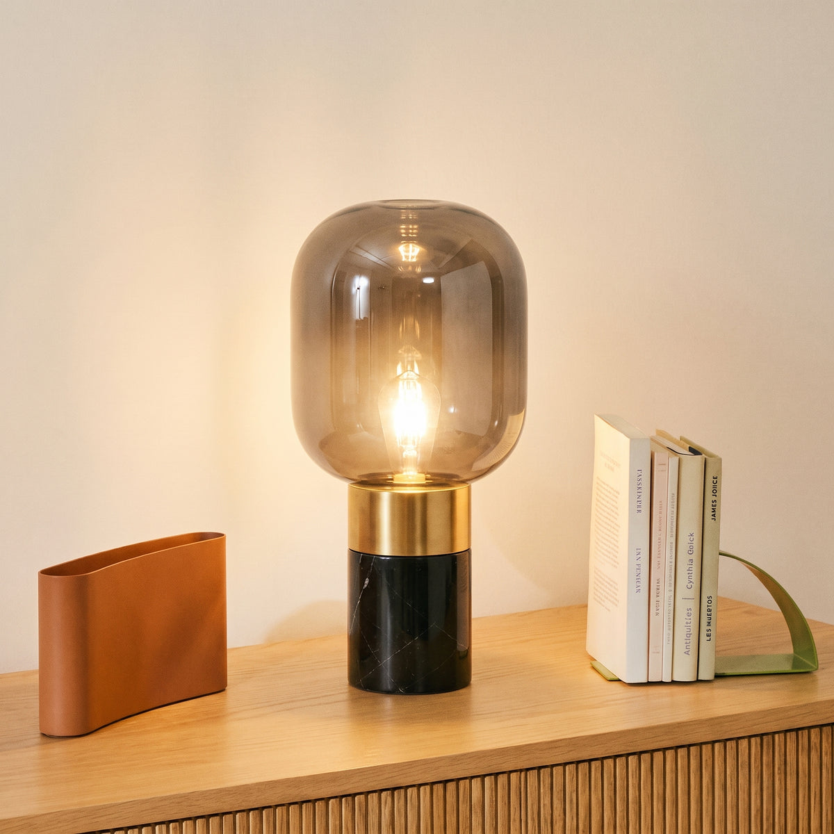 Lampe à poser Vela